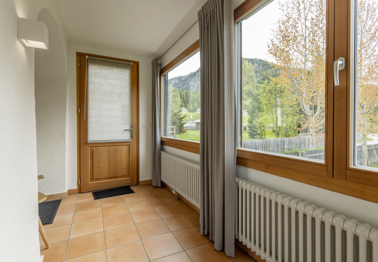 Apartment in La Punt-Chamues-ch - Chesa Strimer - Veranda